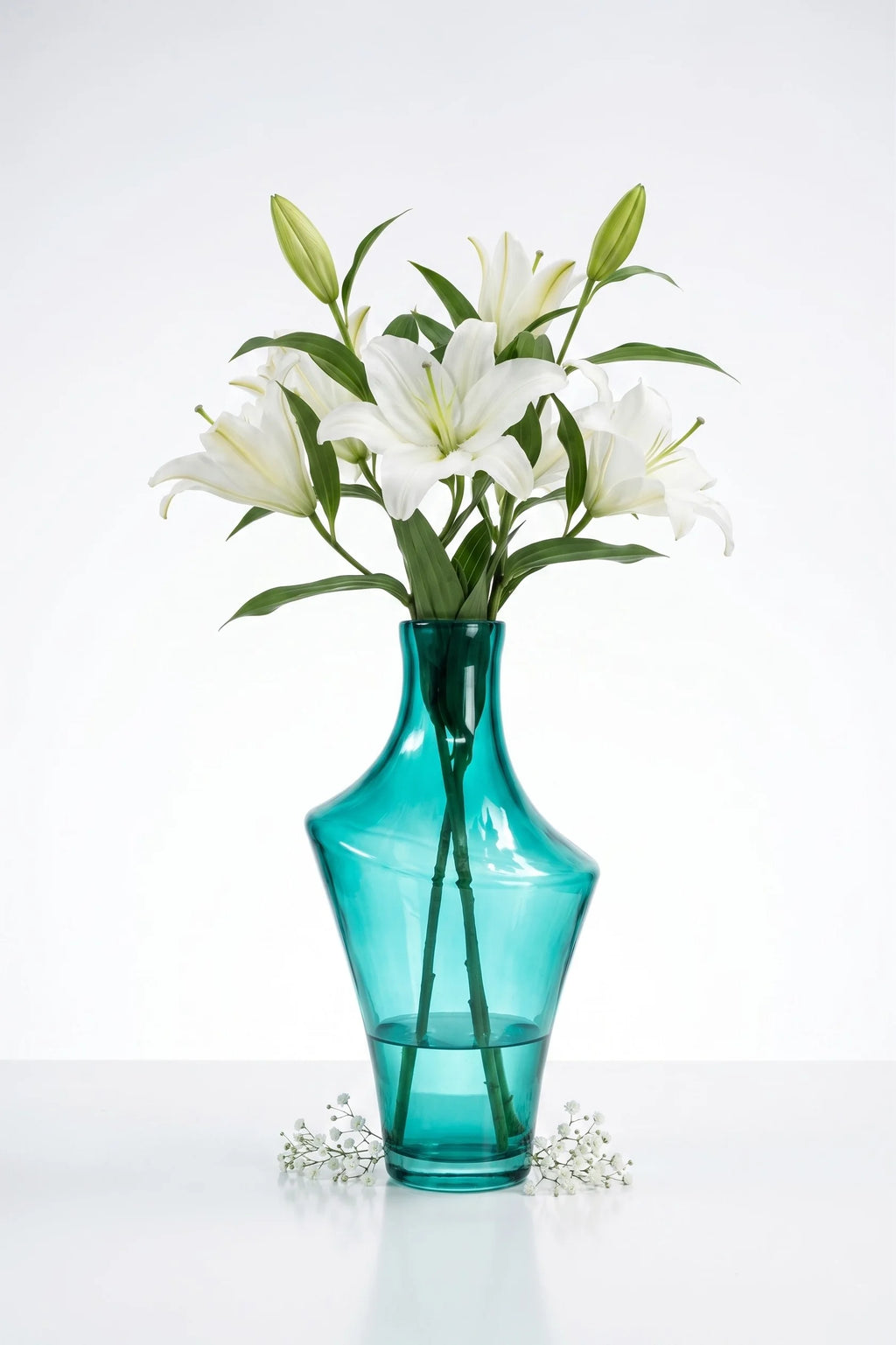 Zenith Arc Sculptural Glass Vase — Hand-Blown Glass from Firozabad, India — Texture & Craftsmanship