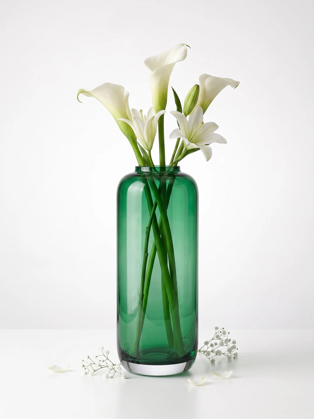 Studio Capsule Smooth Glass Vase — Hand-Blown Glass from Firozabad, India — Festive Styling