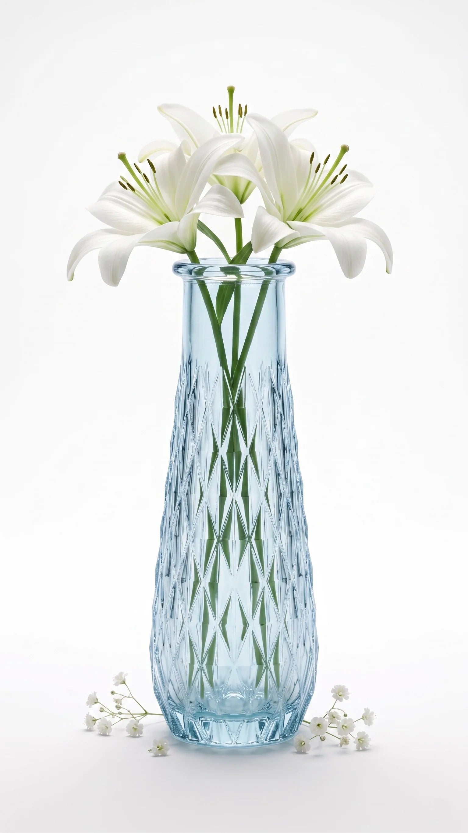 Glacier Lattice Slim Glass Vase — Hand-Blown Glass from Firozabad, India — Detail Close-Up