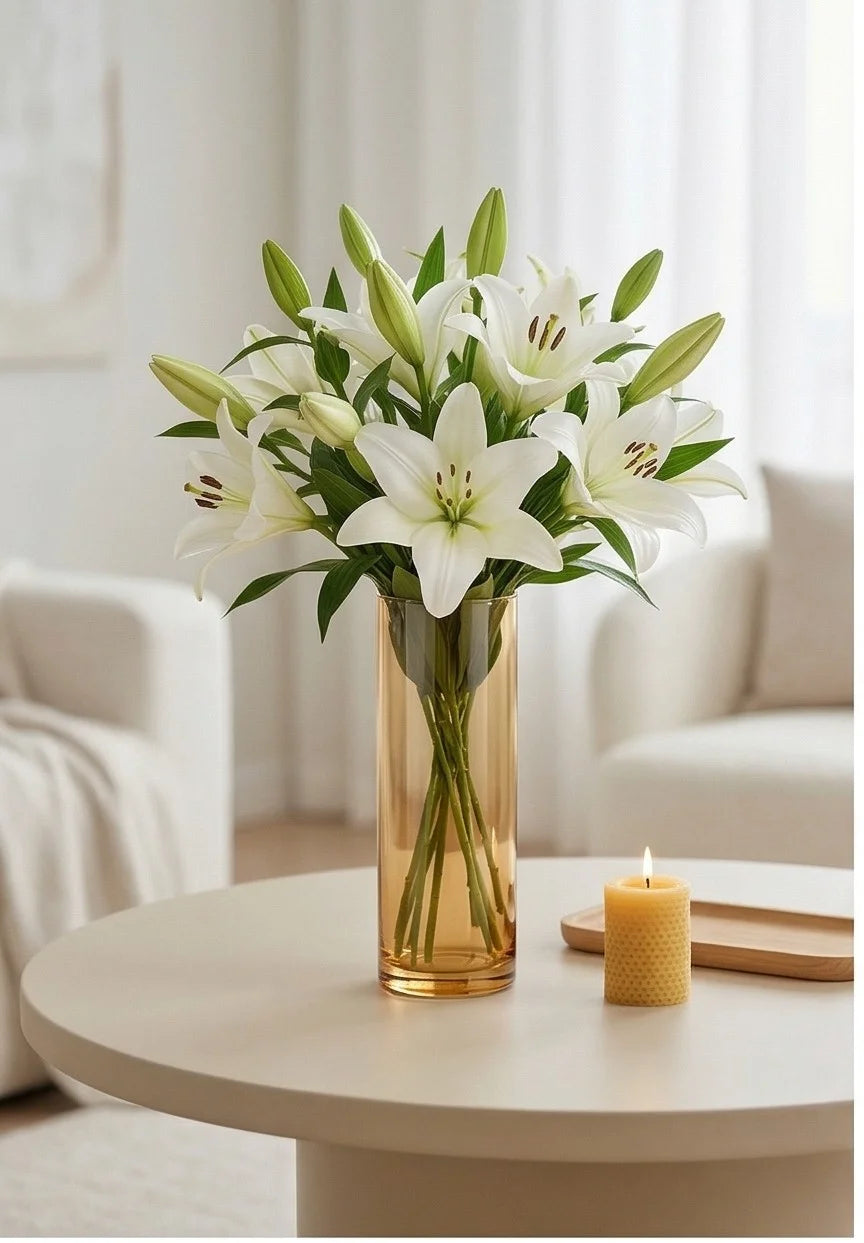 Studio Column Smooth Glass Vase — Hand-Blown Glass from Firozabad, India — Light & Shadow