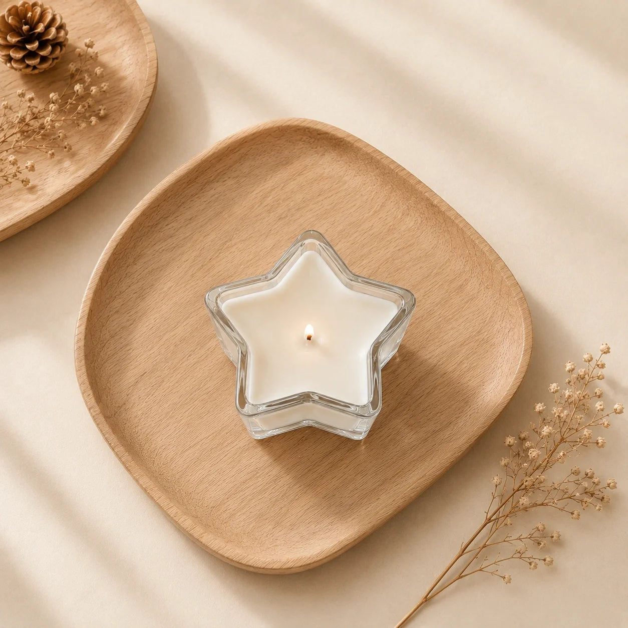 Oud Star-Shaped Glass Soy Wax Candle | Unique Festive Gift — Hand-Blown Glass from Firozabad, India — Colour Variant