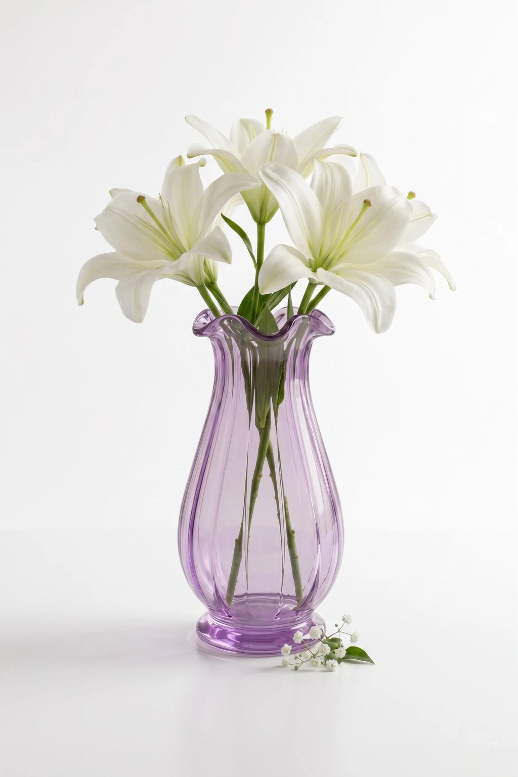 Garden Tulip Ruffle Glass Vase — Hand-Blown Glass from Firozabad, India — Light & Shadow