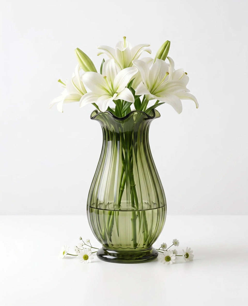 Jewel Ruffle Ribbed Glass Vase — Hand-Blown Glass from Firozabad, India — Light & Shadow