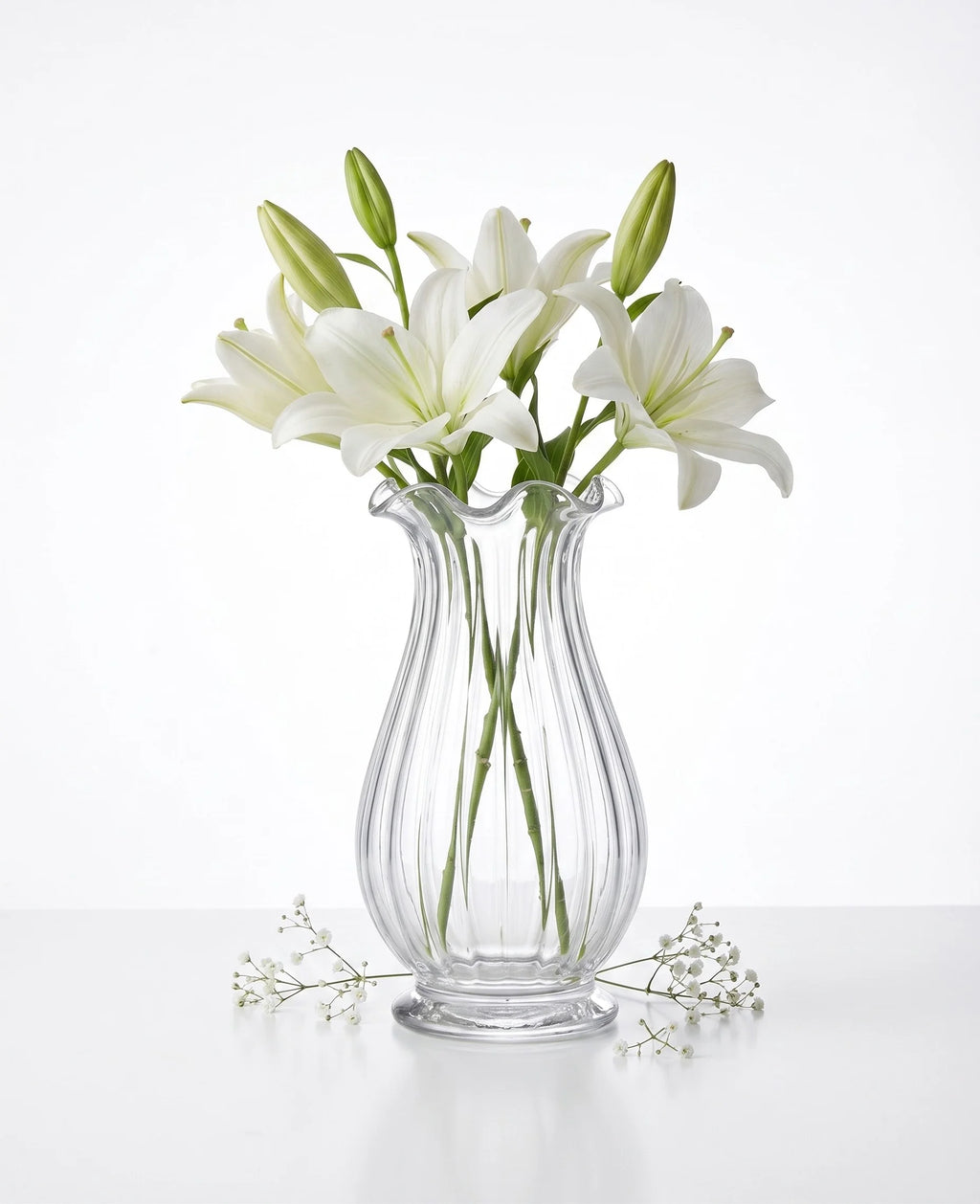 Petal Ruffle Ribbed Glass Vase — Hand-Blown Glass from Firozabad, India — Premium Detail