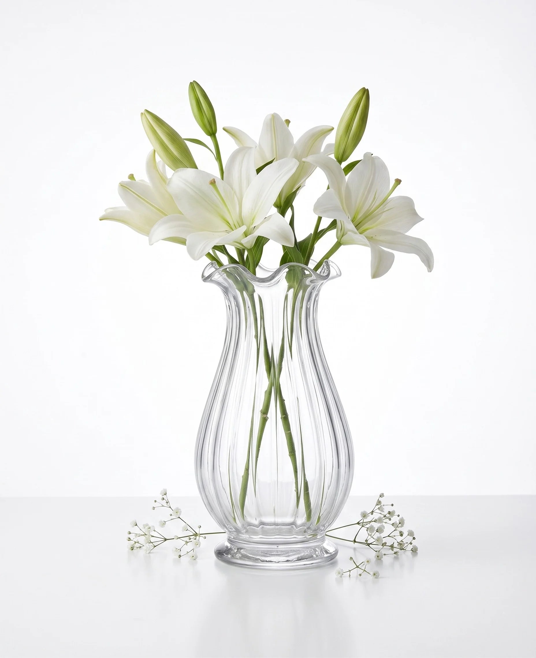 Petal Ruffle Ribbed Glass Vase — Hand-Blown Glass from Firozabad, India — Premium Detail