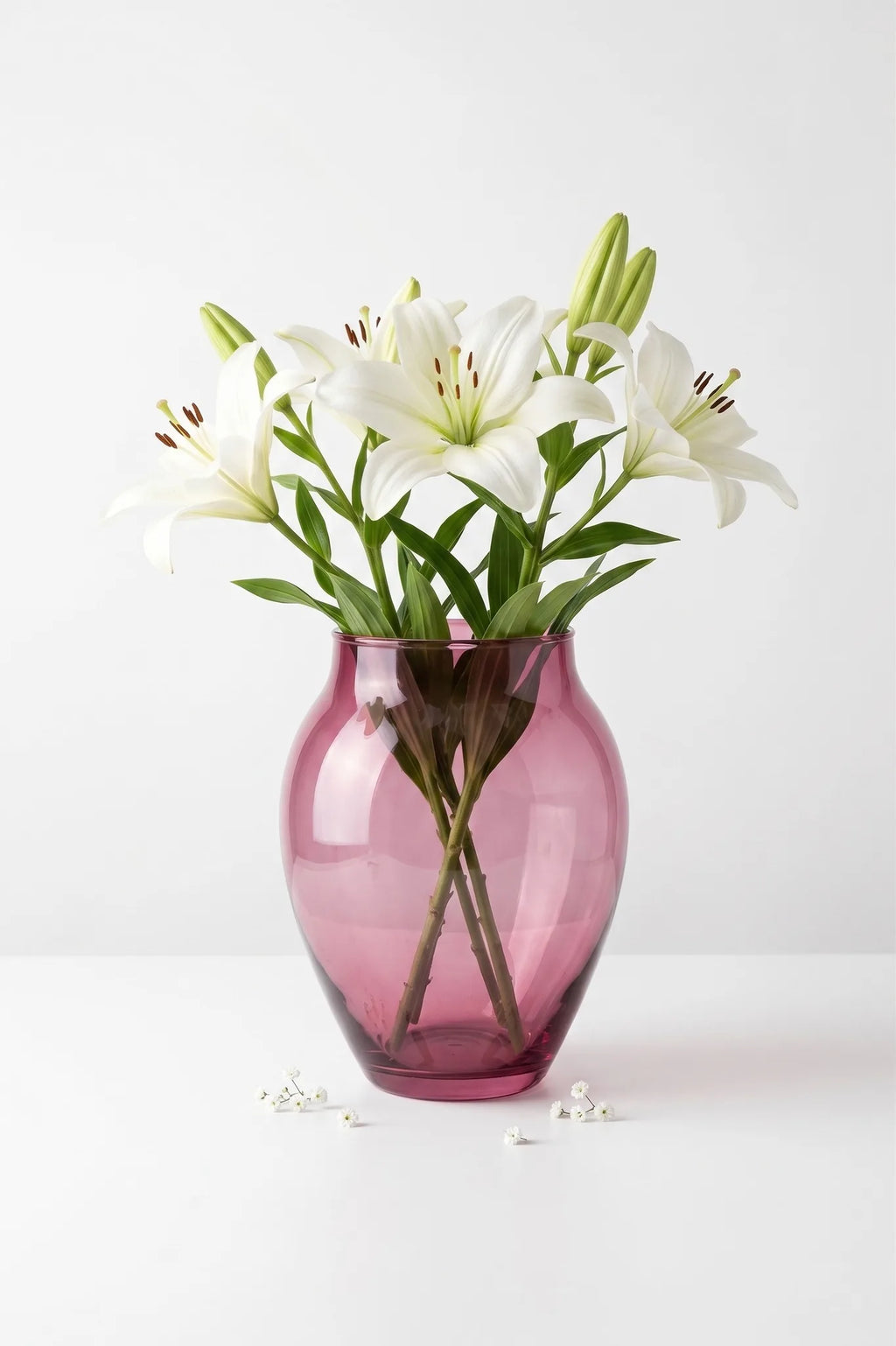 Glass Flower Vase – Red (8.7")