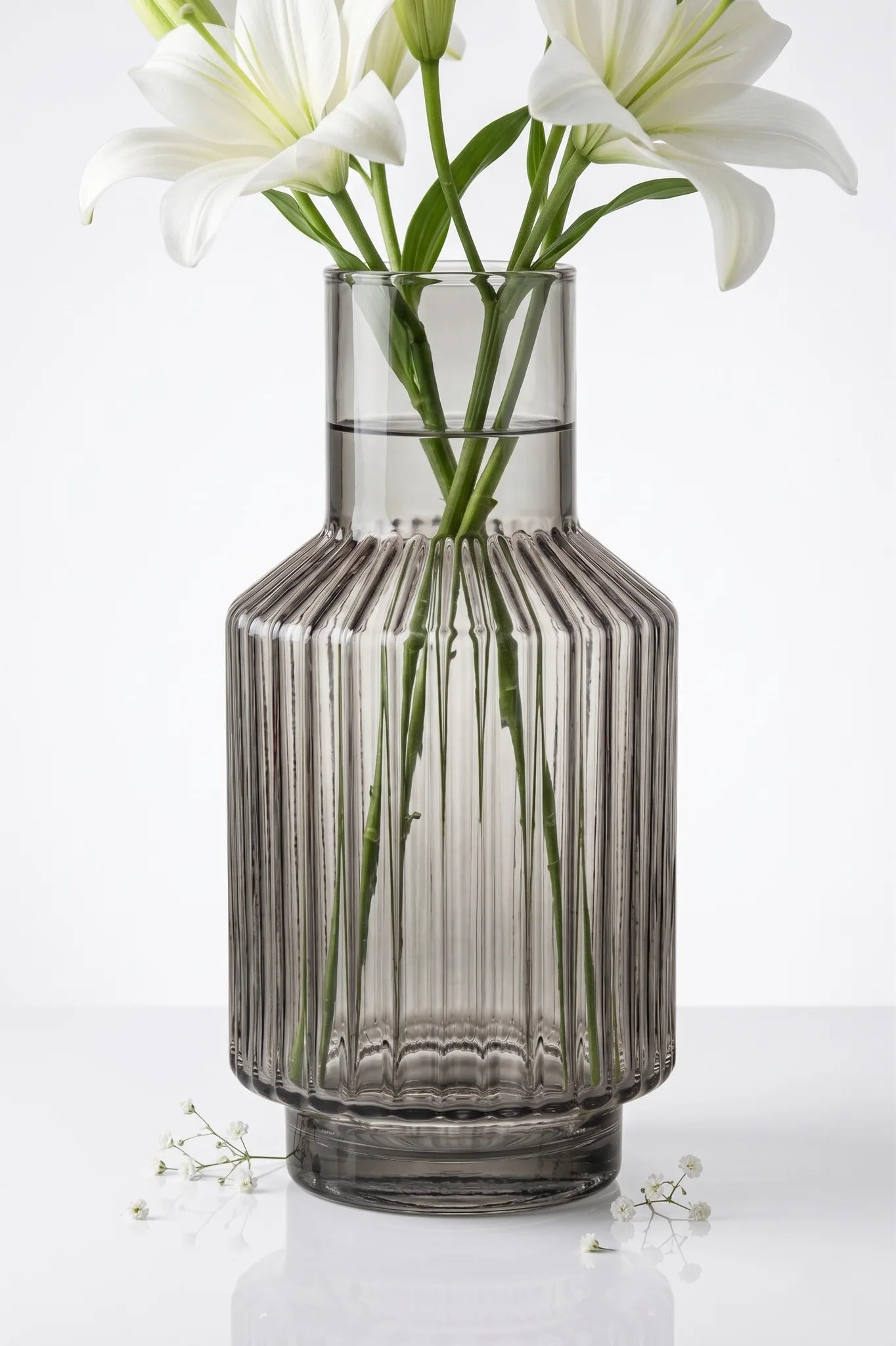 Salai Glass Flower Vase – Grey (8")