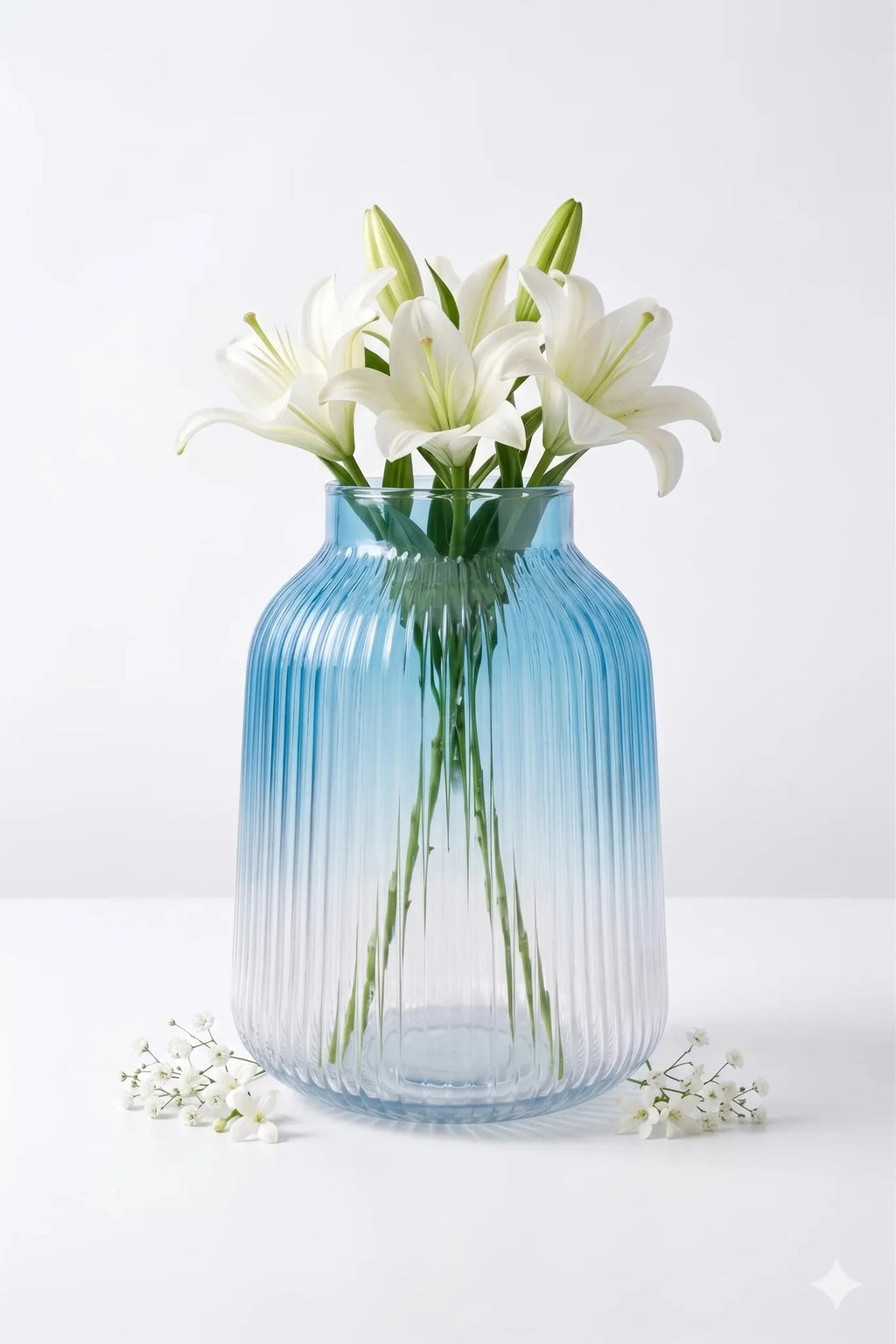 Two Tone Glass Flower Vase – Blue (9.1")